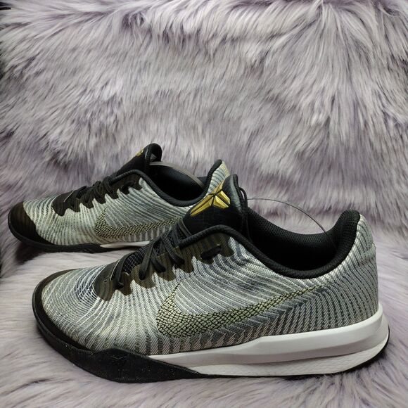 Nike Kobe Mentality 2 Grey Pure Platinum Mens Size 8 818952-005 - Picture 1 of 7